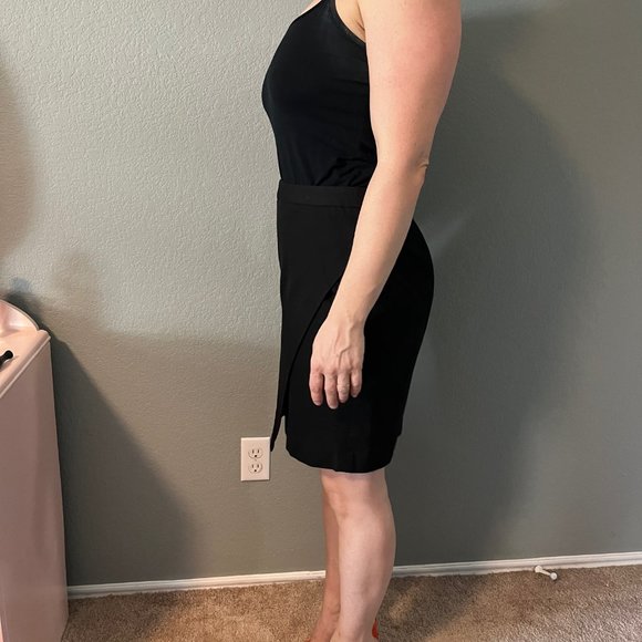 BR 6P black asymmetrical skirt - Picture 2 of 4